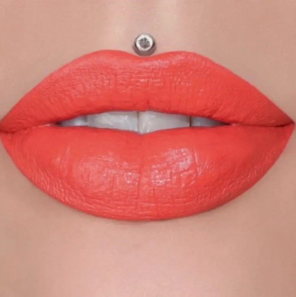 Jeffree Star Velvet Trap Prick Bright Coral Orange Matte Lipstick New In Box